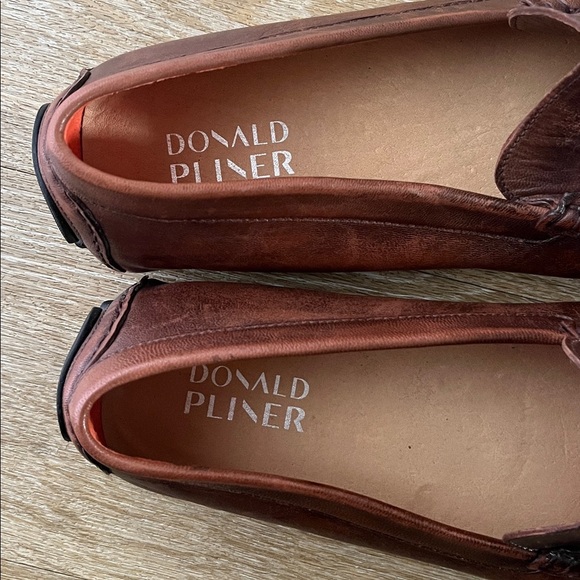 Donald Pliner Victor Leather Driver Loafer Bit Hardware cognac brown size 13 main image 12
